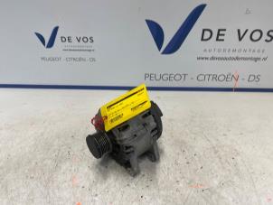 Gebruikte Alternator Opel Corsa F (UB/UH/UP) 1.2 Turbo 12V 100 Prijs € 150,00 Margeregeling aangeboden door De Vos Onderdelen