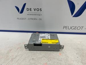Gebruikte Radio Citroen C5 Aircross (A4/AC/AJ/AR) 1.2 e-THP PureTech 130 Prijs € 500,00 Margeregeling aangeboden door De Vos Onderdelen