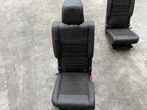Gebruikte Stoel achter Citroen C5 Aircross I (A4/AC/AJ/AR) 1.2 e-THP PureTech 130 Prijs € 350,00 Margeregeling aangeboden door De Vos Onderdelen
