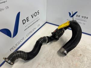 Gebruikte Intercooler Slang DS Automobiles DS 4 1.6 16V PureTech 215 Prijs € 135,00 Margeregeling aangeboden door De Vos Onderdelen