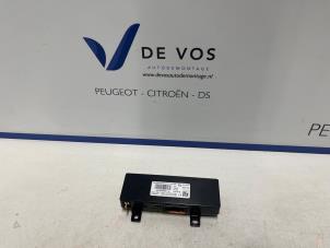 Gebruikte Telefoon interface Citroen Jumpy 2.0 Blue HDI 180 Prijs € 160,00 Margeregeling aangeboden door De Vos Onderdelen