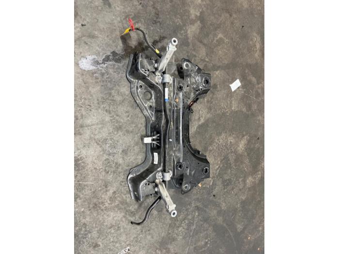 Gebruikte Subframe Peugeot 308 (F3/FB/FH/FM/FP) 1.5 Blue HDi 130 16V Prijs € 250,00 Margeregeling aangeboden door De Vos Onderdelen