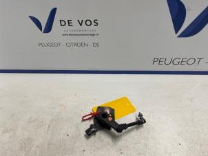 Gebruikte Sensor (overige) Peugeot 308 SW (F4/FC/FN/FR) 1.2 PureTech Hybrid 136 Prijs € 25,00 Margeregeling aangeboden door De Vos Onderdelen