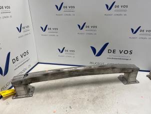 Gebruikte Bumperbalk voor Peugeot RCZ (4J) 1.6 16V THP Prijs € 135,00 Margeregeling aangeboden door De Vos Onderdelen