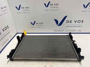 Gebruikte Radiateur Peugeot 308 (L3/L8/LB/LH/LP) 2.0 BlueHDi 150 16V Prijs € 100,00 Margeregeling aangeboden door De Vos Onderdelen
