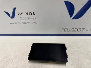 Gebruikte Display Interieur Opel Corsa F (UB/UH/UP) 1.2 12V 75 Prijs € 300,00 Margeregeling aangeboden door De Vos Onderdelen