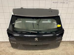 Gebruikte Achterklep Peugeot 3008 II (M4/MC/MJ/MR) 1.6 16V HYbrid 225 Prijs € 450,00 Margeregeling aangeboden door De Vos Onderdelen
