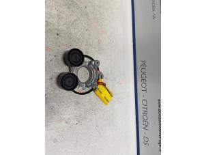 Gebruikte Spanrol Multiriem Peugeot 508 (F3/FB/FH/FP) 1.6 16V Hybrid 180 Prijs € 45,00 Margeregeling aangeboden door De Vos Onderdelen