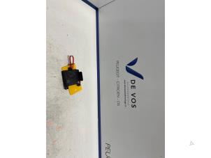 Gebruikte Sensor (overige) DS Automobiles DS 4 1.2 12V Hybrid 136 Prijs € 250,00 Margeregeling aangeboden door De Vos Onderdelen