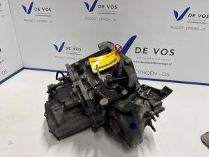 Gebruikte Versnellingsbak Citroen C4 Cactus (0B/0P) 1.5 Blue HDi 100 Prijs € 750,00 Margeregeling aangeboden door De Vos Onderdelen