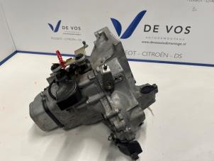 Gebruikte Versnellingsbak Citroen C3 (SX/SW) 1.2 Vti 12V PureTech Prijs € 900,00 Margeregeling aangeboden door De Vos Onderdelen