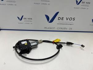 Gebruikte Handrem motor Citroen DS5 (KD/KF) 2.0 165 HYbrid4 16V Prijs € 350,00 Margeregeling aangeboden door De Vos Onderdelen