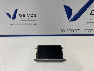 Gebruikte Display Interieur Citroen C4 Picasso (3D/3E) Prijs € 350,00 Margeregeling aangeboden door De Vos Onderdelen