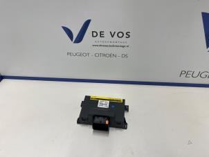 Gebruikte Cabriokap computer Peugeot 308 CC (4B) 1.6 VTI 16V Prijs € 200,00 Margeregeling aangeboden door De Vos Onderdelen