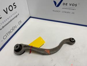 Gebruikte Reactiestang rechts-achter Peugeot 508 SW (F4/FC/FJ/FR) 1.5 BlueHDi 130 Prijs € 80,00 Margeregeling aangeboden door De Vos Onderdelen
