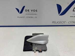 Gebruikte Antenne Citroen C5-X Prijs € 225,00 Margeregeling aangeboden door De Vos Onderdelen