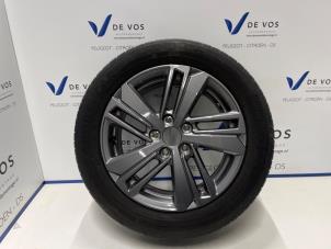 Gebruikte Velg + Band Peugeot 308 SW (F4/FC/FN/FR) 1.2 12V PureTech 130 Prijs € 125,00 Margeregeling aangeboden door De Vos Onderdelen