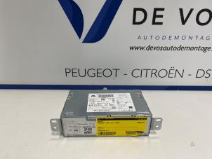 Gebruikte Radio Peugeot 308 (F3/FB/FH/FM/FP) 1.2 PureTech Hybrid 136 Prijs € 350,00 Margeregeling aangeboden door De Vos Onderdelen