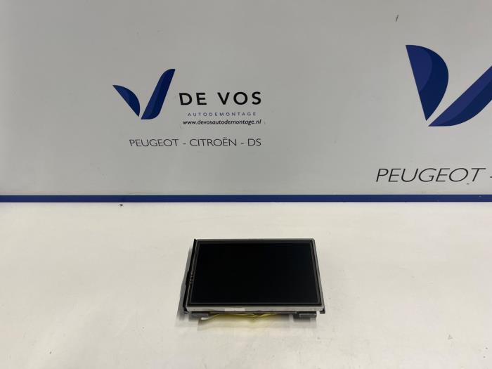 Gebruikte Display Interieur Peugeot 2008 (CU) 1.6 VTI 16V Prijs € 135,00 Margeregeling aangeboden door De Vos Onderdelen