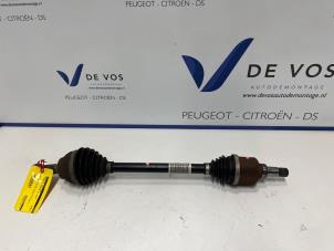 Gebruikte Aandrijfas links-voor Citroen C3 Aircross I (2C/2R) 1.2 PureTech 82 Prijs € 160,00 Margeregeling aangeboden door De Vos Onderdelen