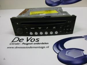 Gebruikte Radio CD Speler Peugeot 207/207+ (WA/WC/WM) 1.4 16V Prijs € 50,00 Margeregeling aangeboden door De Vos Autodemontagebedrijf
