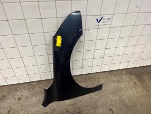 Gebruikte Scherm rechts-voor Peugeot 508 SW (8E/8U) 1.6 BlueHDI 120 Prijs € 135,00 Margeregeling aangeboden door De Vos Onderdelen