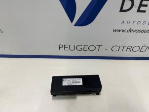 Gebruikte Telefoon interface Opel Corsa F (UB/UH/UP) 1.2 Turbo 12V 100 Prijs € 160,00 Margeregeling aangeboden door De Vos Onderdelen