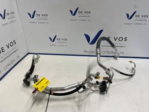 Gebruikte Airco Leiding Citroen C5 Aircross I (A4/AC/AJ/AR) 2.0 Blue HDI 180 Prijs € 250,00 Margeregeling aangeboden door De Vos Onderdelen