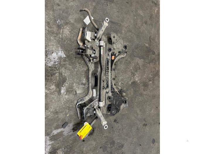 Gebruikte Subframe Citroen C5 Aircross I (A4/AC/AJ/AR) 2.0 Blue HDI 180 Prijs € 250,00 Margeregeling aangeboden door De Vos Onderdelen