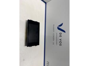 Gebruikte Display Interieur Peugeot 308 SW (L4/L9/LC/LJ/LR) 1.6 BlueHDi 120 Prijs € 160,00 Margeregeling aangeboden door De Vos Onderdelen