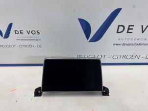 Gebruikte Display Interieur Peugeot 5008 II (M4/MC/MJ/MR) 1.6 BlueHDi 115 Prijs € 250,00 Margeregeling aangeboden door De Vos Onderdelen
