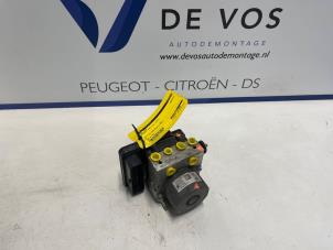 Gebruikte ABS Pomp Peugeot 308 (L3/L8/LB/LH/LP) 1.6 16V GTi 270 Prijs € 160,00 Margeregeling aangeboden door De Vos Onderdelen