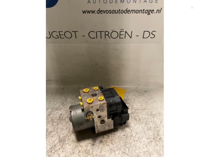 Gebruikte ABS Pomp Citroen Xsara (N1) 1.8i SX,Excl.Autom. Prijs € 90,00 Margeregeling aangeboden door De Vos Onderdelen