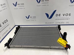 Gebruikte Radiateur Peugeot 308 SW (F4/FC/FN/FR) Prijs € 200,00 Margeregeling aangeboden door De Vos Onderdelen