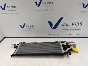 Gebruikte Radiateur Peugeot 308 SW (F4/FC/FN/FR) Prijs € 160,00 Margeregeling aangeboden door De Vos Onderdelen
