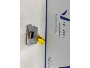 Gebruikte Computer Verlichting Peugeot 508 SW (F4/FC/FJ/FR) 1.6 16V Hybrid 225 Prijs € 160,00 Margeregeling aangeboden door De Vos Onderdelen