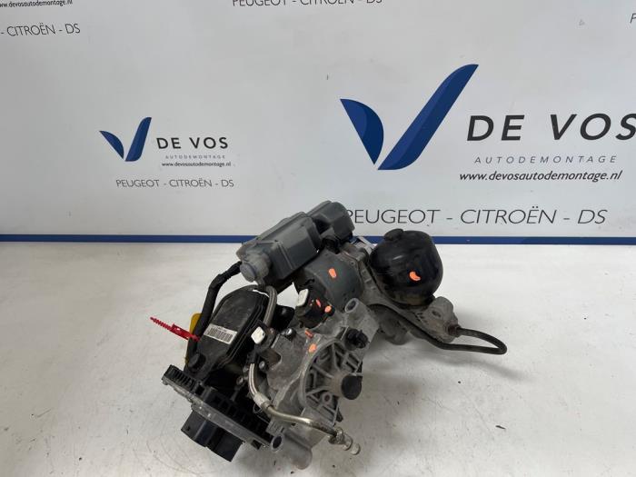 Gebruikte Schakelmotor Citroen C3 Picasso (SH) 1.6 16V VTI 120 Prijs € 350,00 Margeregeling aangeboden door De Vos Onderdelen