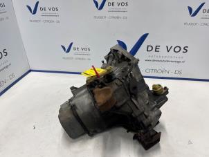 Gebruikte Versnellingsbak Peugeot 1007 (KM) 1.4 Prijs € 200,00 Margeregeling aangeboden door De Vos Onderdelen