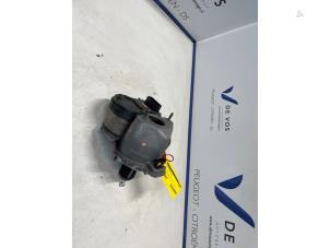 Gebruikte Rembooster Peugeot 508 (F3/FB/FH/FP) 1.6 16V Hybrid 225 Prijs € 650,00 Margeregeling aangeboden door De Vos Onderdelen