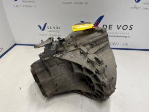 Gebruikte Versnellingsbak Citroen C5 III Tourer (RW) 1.6 16V THP 155 Prijs € 450,00 Margeregeling aangeboden door De Vos Onderdelen