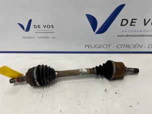 Gebruikte Homokineetas links-voor Peugeot 3008 I (0U/HU) 2.0 HDiF 16V Prijs € 80,00 Margeregeling aangeboden door De Vos Onderdelen