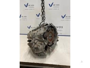 Gebruikte Automaatbak Opel Mokka 1.2 Turbo 12V Prijs € 2.000,00 Margeregeling aangeboden door De Vos Onderdelen