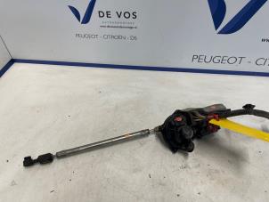 Gebruikte Schakelmotor Citroen C4 Picasso (3D/3E) 1.2 12V PureTech 130 Prijs € 450,00 Margeregeling aangeboden door De Vos Onderdelen