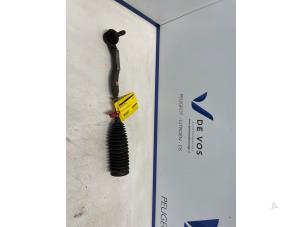 Gebruikte Spoorstang links Peugeot 108 1.2 VTi 12V Prijs € 35,00 Margeregeling aangeboden door De Vos Onderdelen