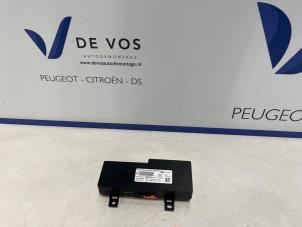 Gebruikte Telefoon interface Citroen C3 (SX/SW) 1.2 12V e-THP PureTech 110 Prijs € 160,00 Margeregeling aangeboden door De Vos Onderdelen