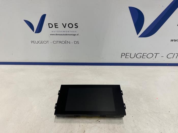 Gebruikte Display Interieur Peugeot 308 SW (L4/L9/LC/LJ/LR) 1.6 HDi 92 16V Prijs € 160,00 Margeregeling aangeboden door De Vos Onderdelen