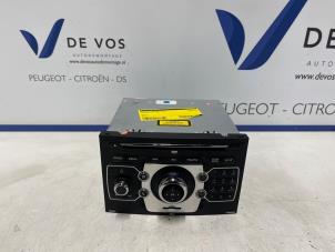 Gebruikte Radio CD Speler Citroen C5 III Tourer (RW) 2.0 HDiF 16V 160 Prijs € 550,00 Margeregeling aangeboden door De Vos Onderdelen