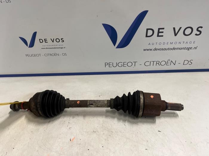 Gebruikte Steekas links-voor Citroen C5 III Tourer (RW) 2.0 HDiF 16V 160 Prijs € 100,00 Margeregeling aangeboden door De Vos Onderdelen