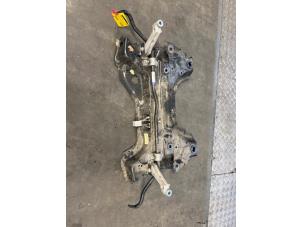 Gebruikte Subframe Peugeot 308 (F3/FB/FH/FM/FP) 1.2 PureTech Hybrid 136 Prijs € 250,00 Margeregeling aangeboden door De Vos Onderdelen