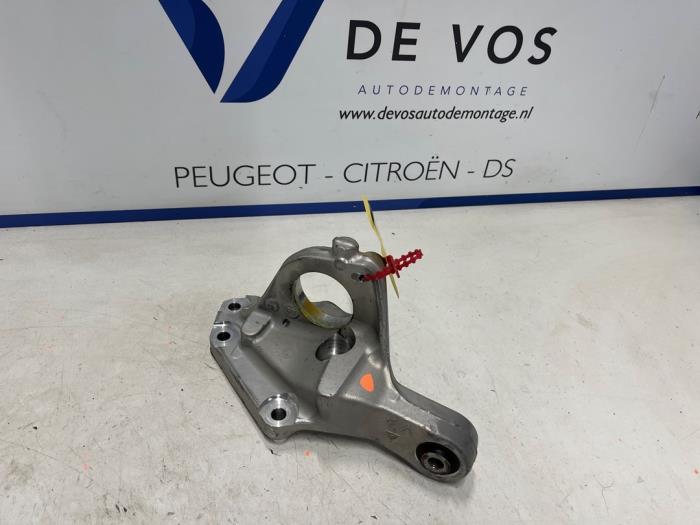 Gebruikte Motorrubber Peugeot Expert (V1/VA/VB/VE/VF/VT/VY) 2.0 Blue HDi 145 16V Prijs € 90,00 Margeregeling aangeboden door De Vos Onderdelen